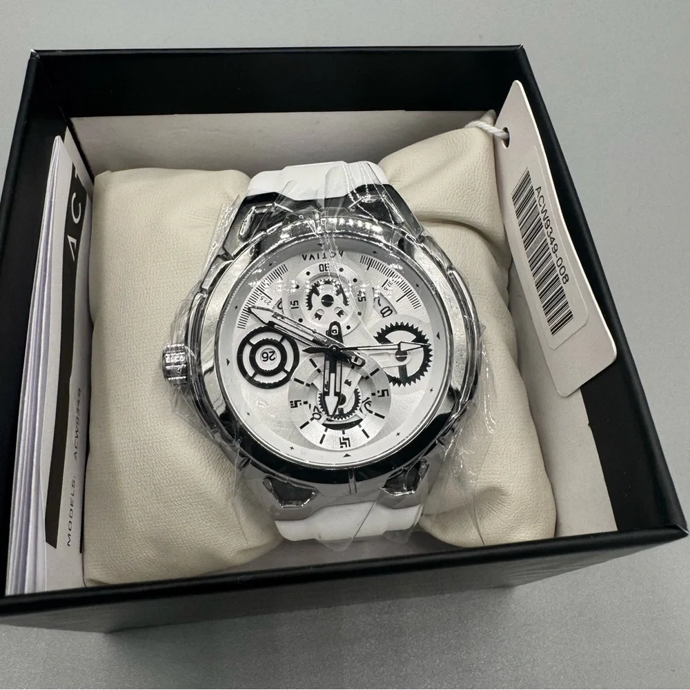 Invicta Unisex White Silver Pro Diver Watch - Brand New in Box! NWT.